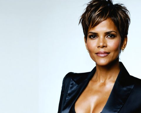 Halle Berry’s New Mission: Redefining Midlife With a Bold Menopause Platform Halle Berry’s New Mission: Redefining Midlife With a Bold Menopause Platform